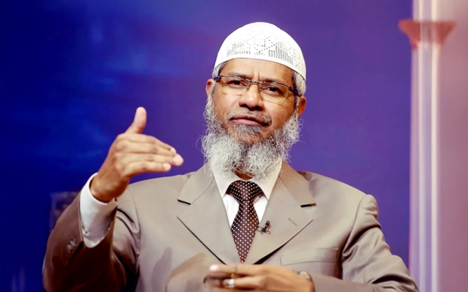 Not worried by Anwar’s India discussions about me, says Zakir Naik