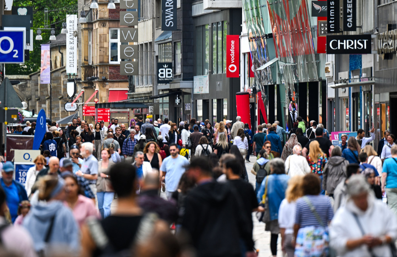 German Investor Confidence Continues Improving Streak