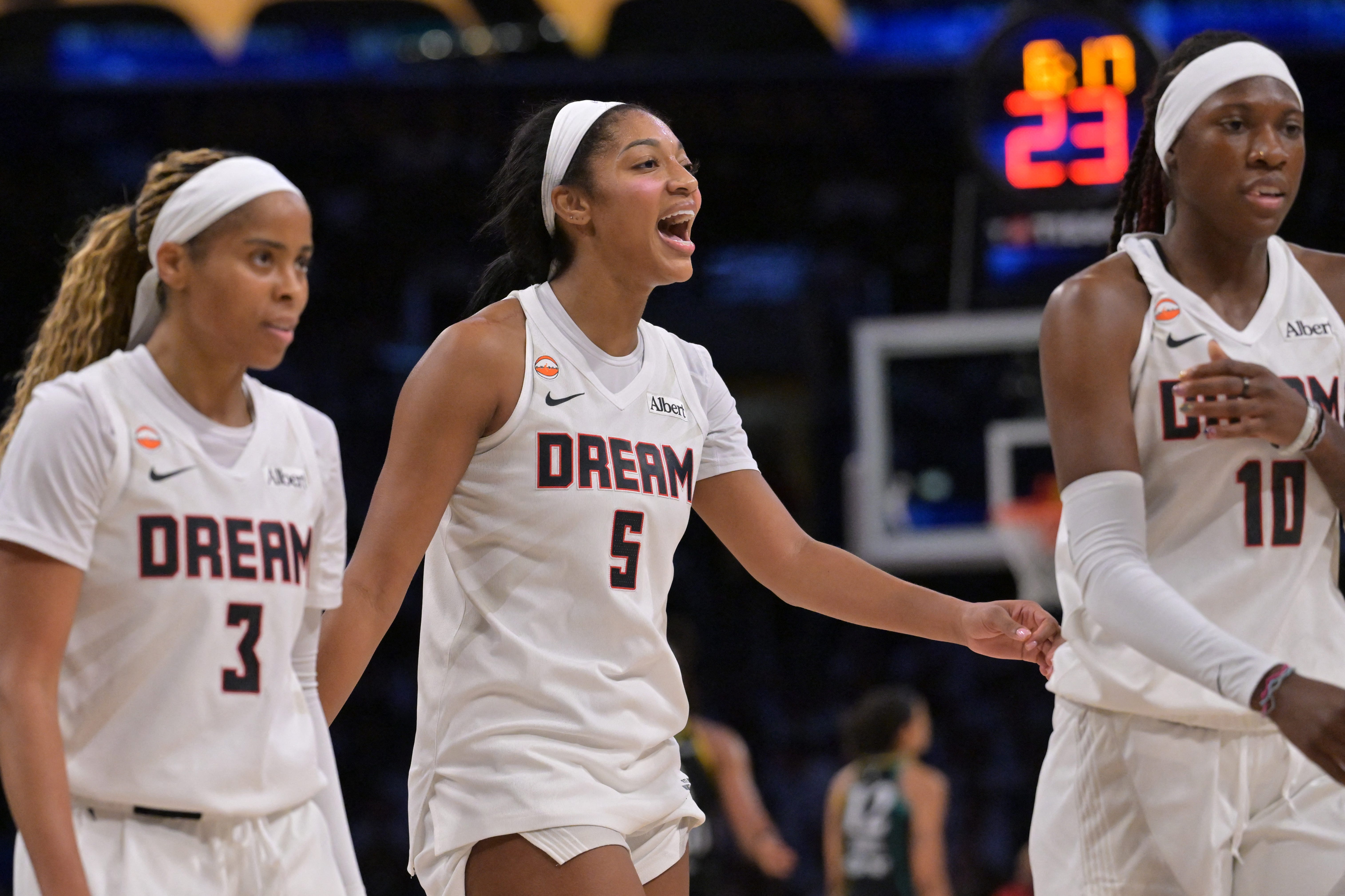 Who will win WNBA Defensive Player of the Year? Breaking down the top candidates
