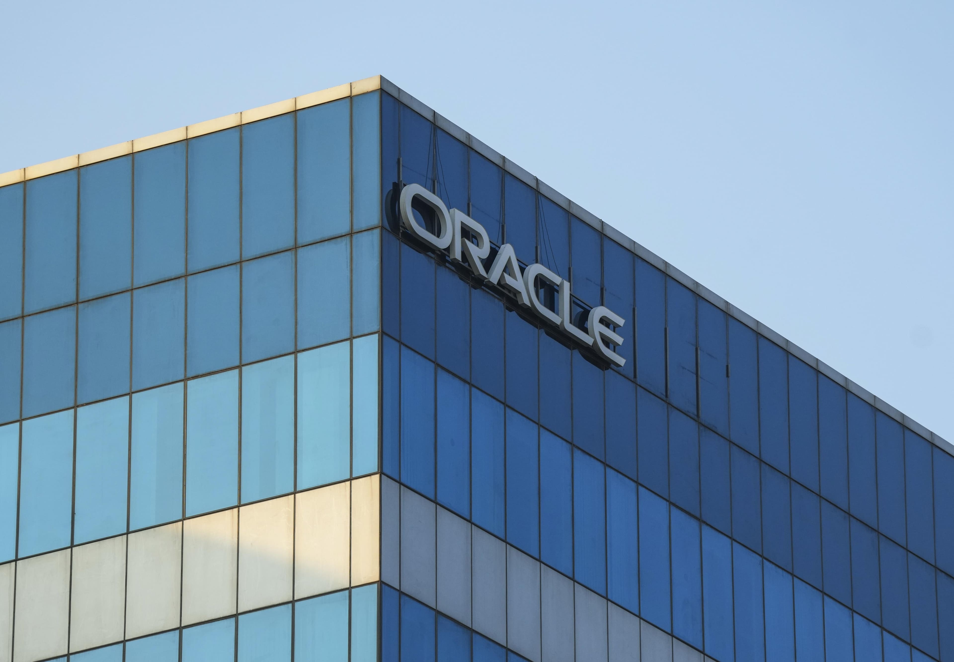 Oracle begins fresh layoffs as AI infrastructure spending keeps rising