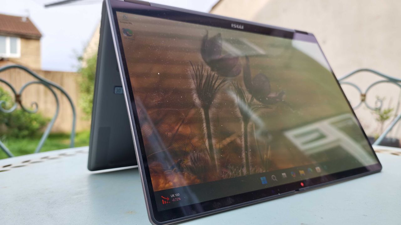 The MSI Prestige 14 Flip AI+ reaffirms both my likes and dislikes for 2-in-1s