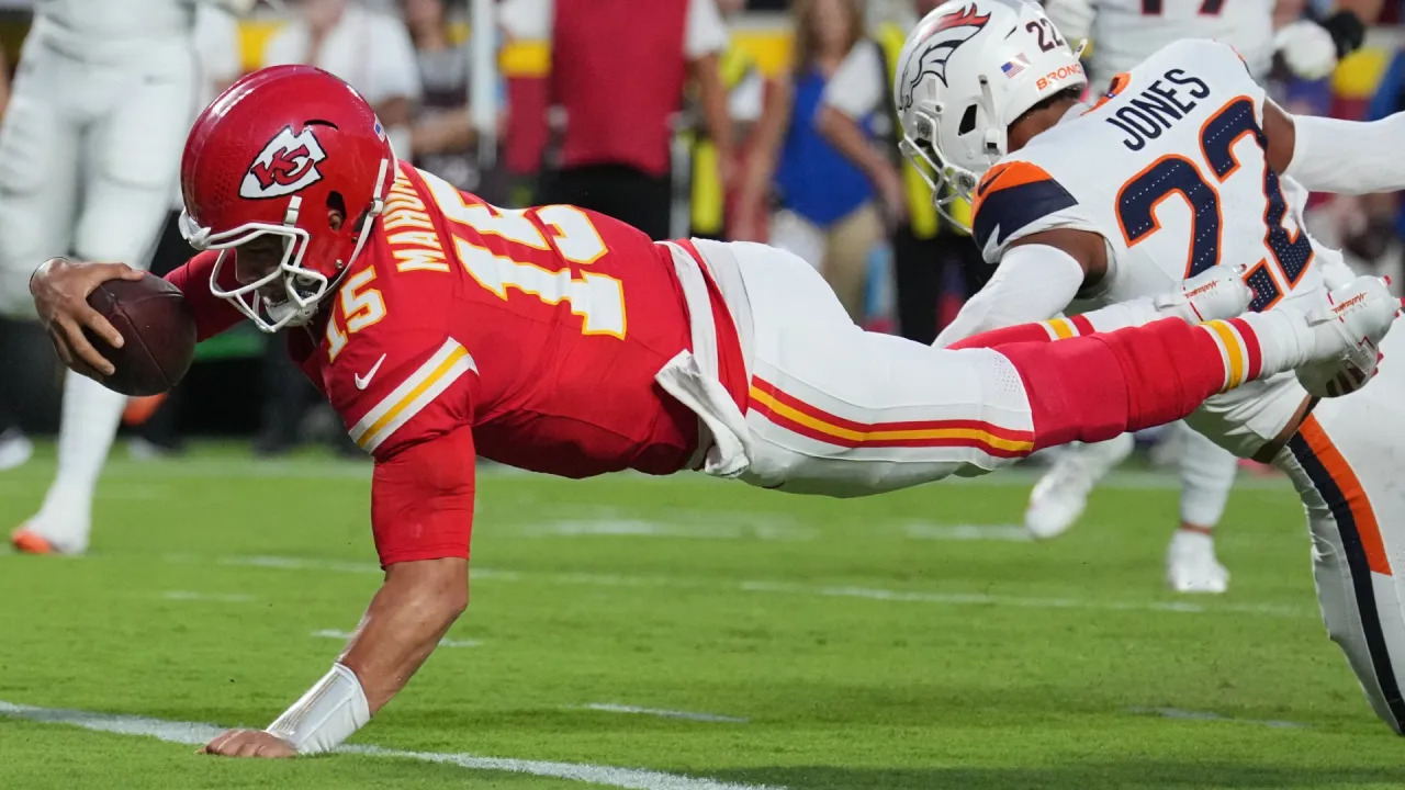 Why Patrick Mahomes' impotent passing stats in win over Broncos is great news for Chiefs