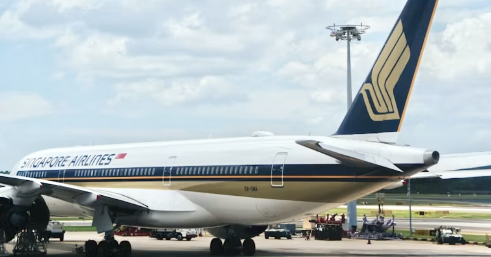SIA records nearly S$1 billion in operating losses less than 2 years after Air India investment
