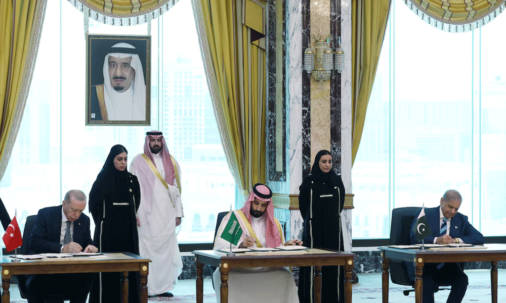 Pakistan, Turkiye, Saudi Arabia will form political, military mechanisms to coordinate under defence pact: Ankara
