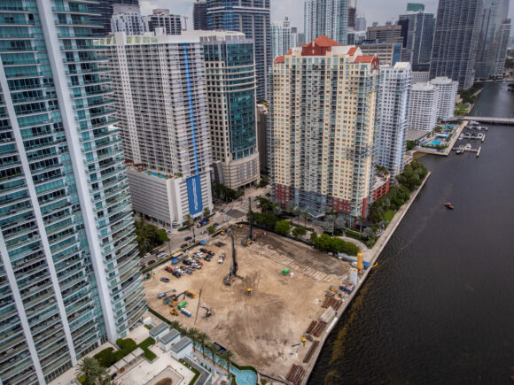 Rig at Citadel’s Miami Construction Site Falls; Injures Four