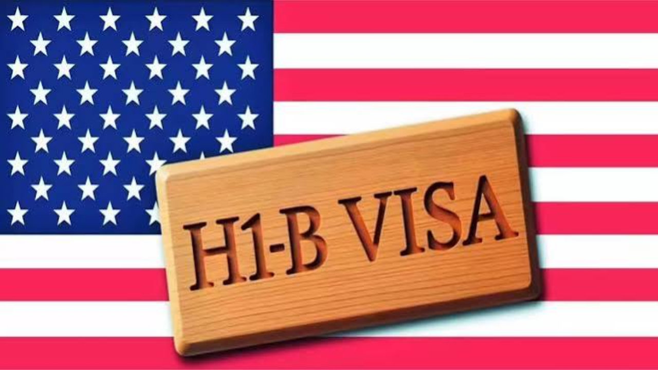 Mayor of League City in Texas says publican entities must not use H-1B