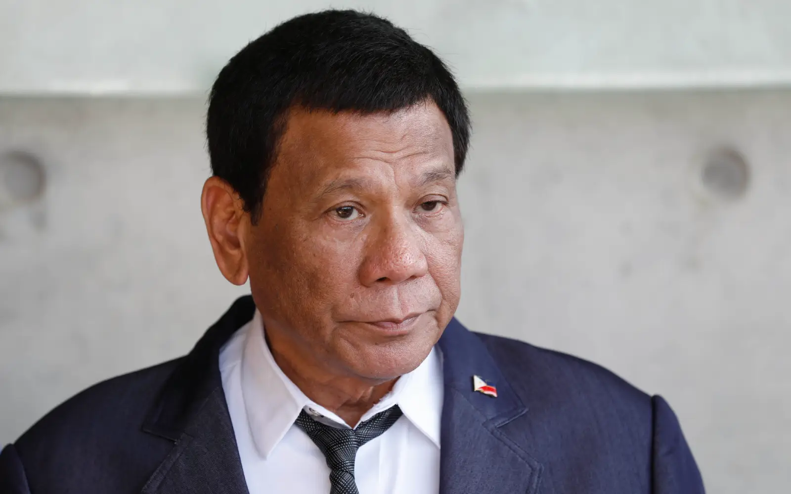 Duterte suffering ‘significant memory impairment’, says defence lawyer