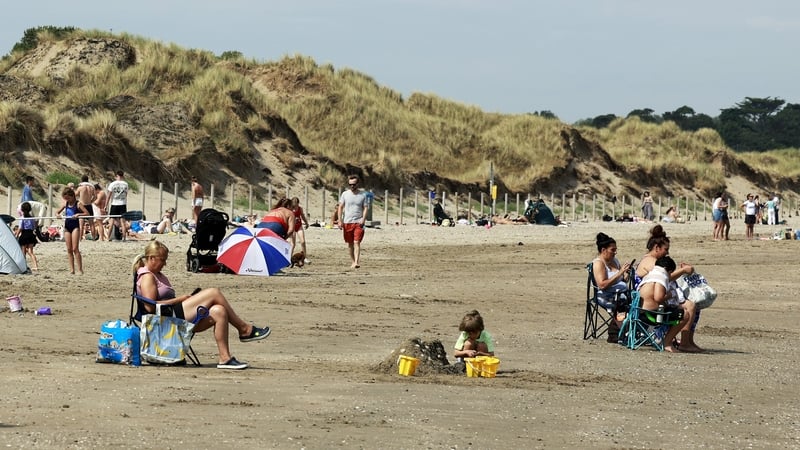 Highs of 31C as heat warning in place for 13 counties
