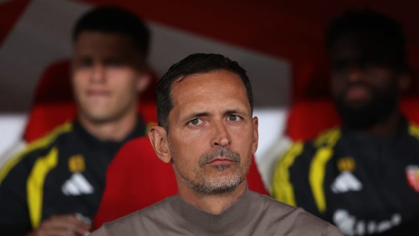 Lens part ways with coach Toppmoeller