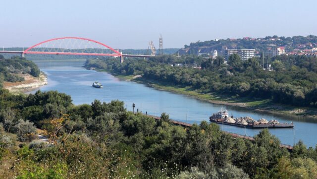 Romania Shuts Nuclear Reactor on Danube as Power Crisis Deepens
