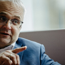Audit: €261 million in public Estonian funds sat awaiting investment