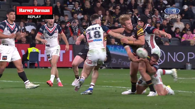 Panthers forward's dream offload leads to first try