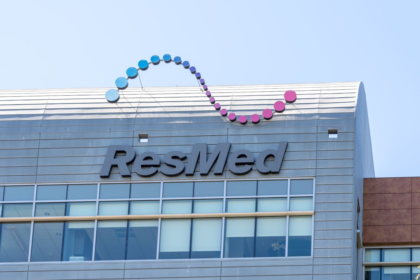ResMed Stock: Is RMD Underperforming the Healthcare Sector?