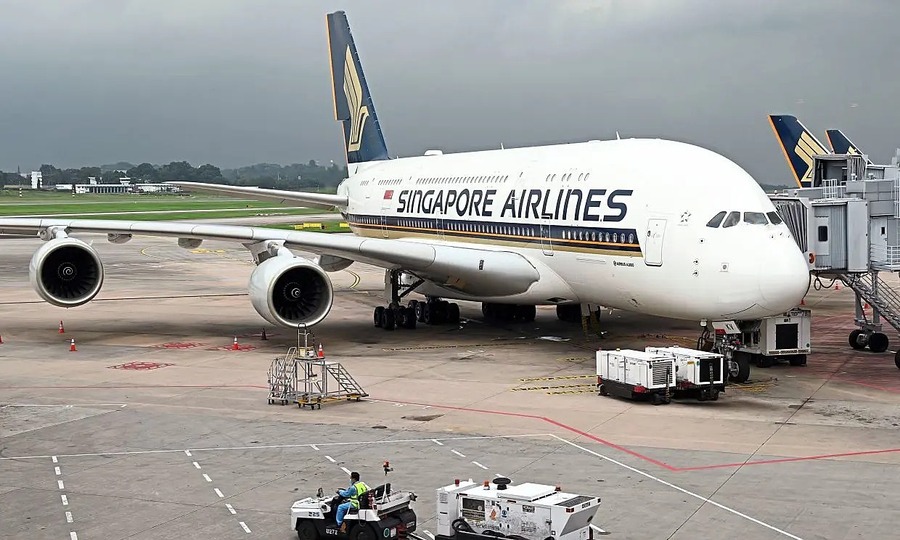 World's longest flight forced to turn back to Changi after nearly 9 hours in the air