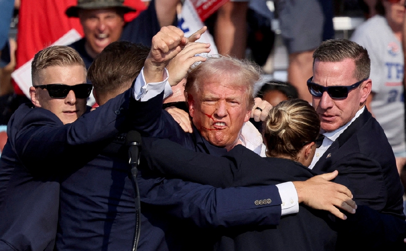 Attempted Trump assassin ordered packages using Bob Dole's name, new records show