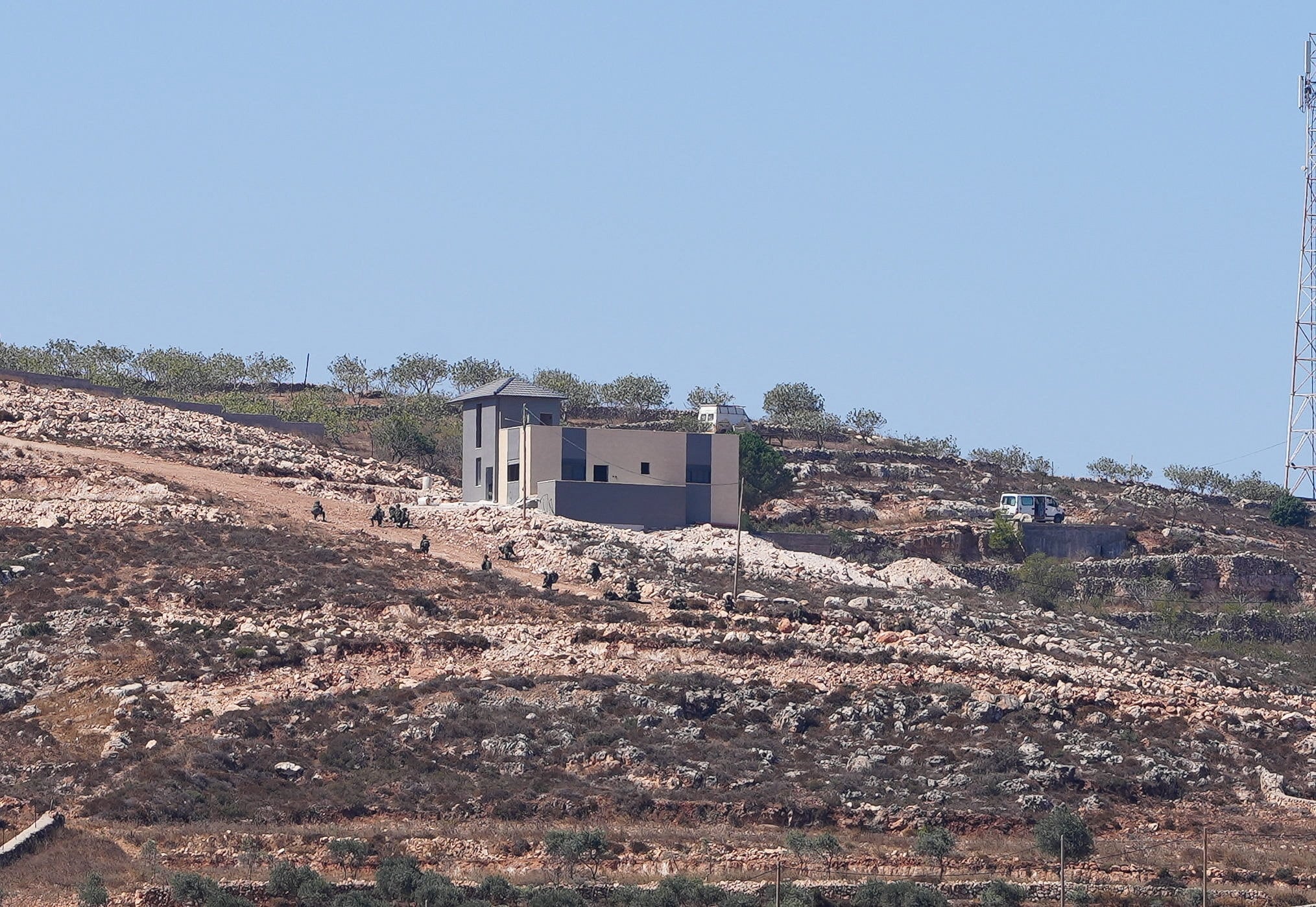 Israeli settlers continue West Bank village siege despite outcry