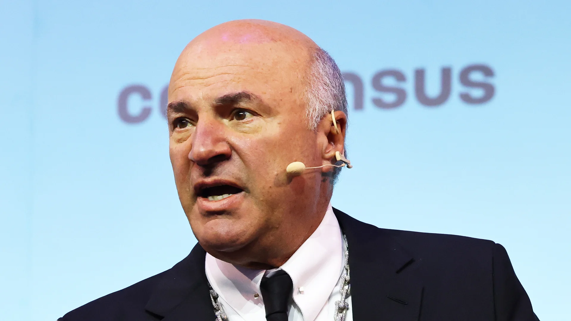 Steve Jobs Expected a Reply to a 3 A.M. Email Within 5 Minutes. Kevin O’Leary Says It Changed How He Works