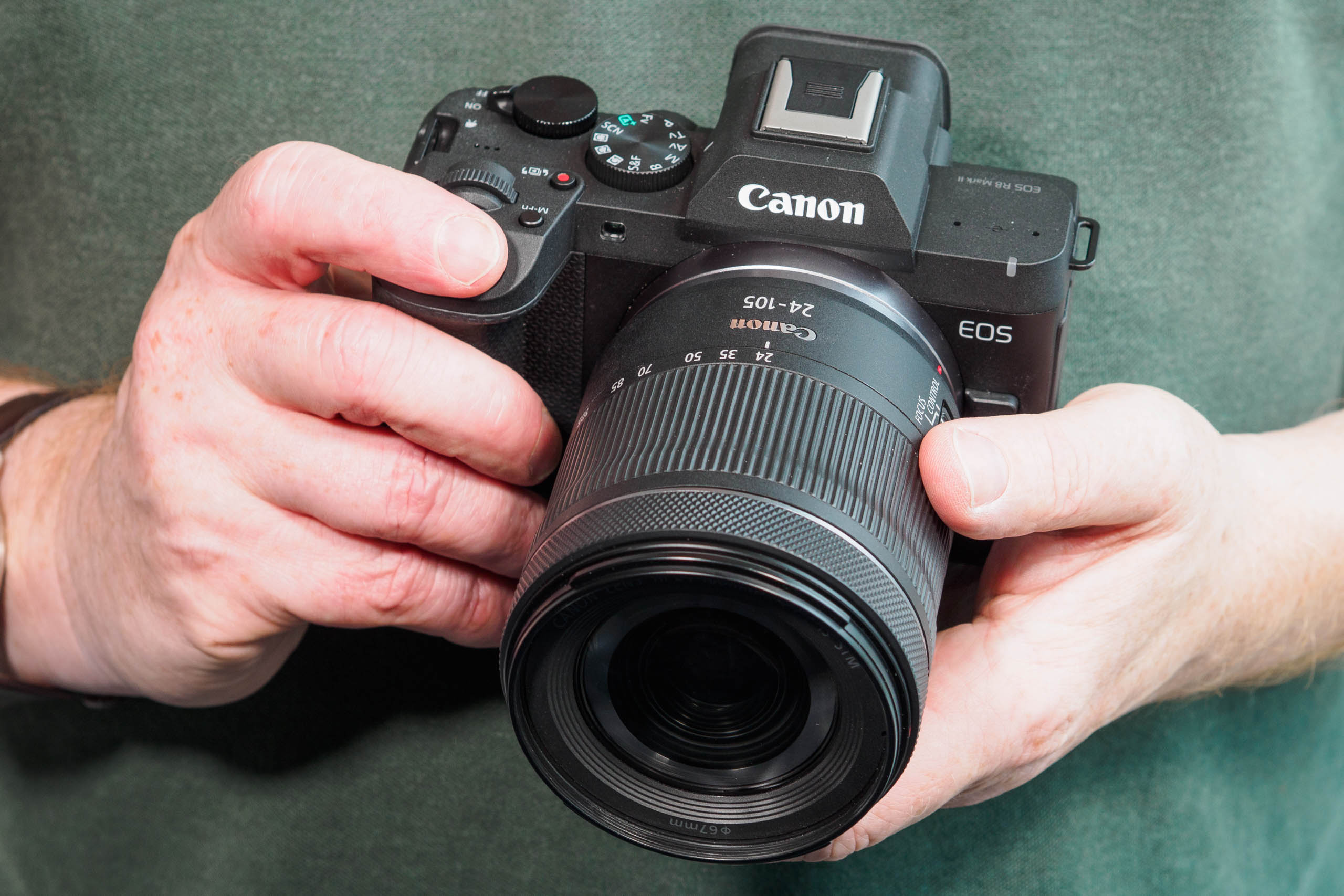 The new Canon EOS R8 Mark II may not be retro, but I’m happy as it fixes my biggest complaints