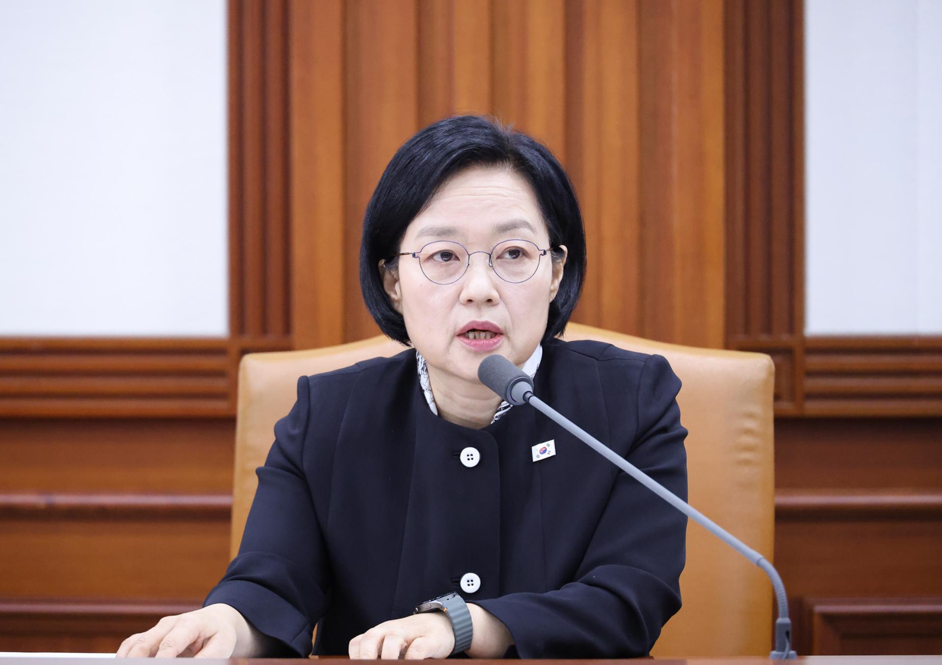Seoul to consider introducing abortion pills: prime minister