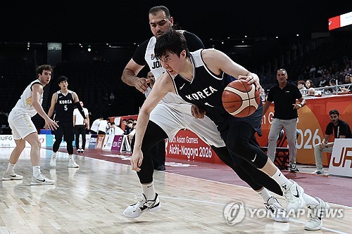 (Asiad) Sharpshooting forward credits teammates' work on defense in big win over Jordan