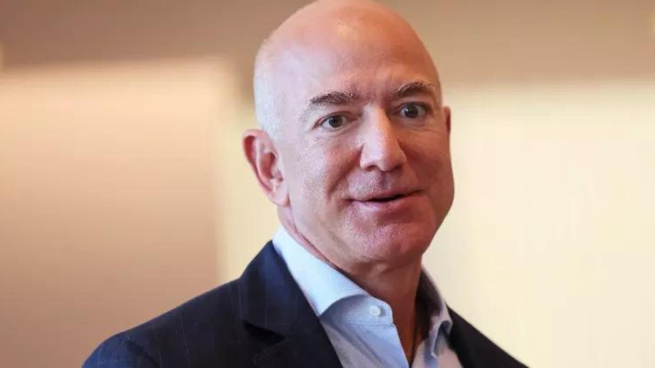 Jeff Bezos may be buying house in Beverly Hills: Why this billionaire buy is ‘odd’