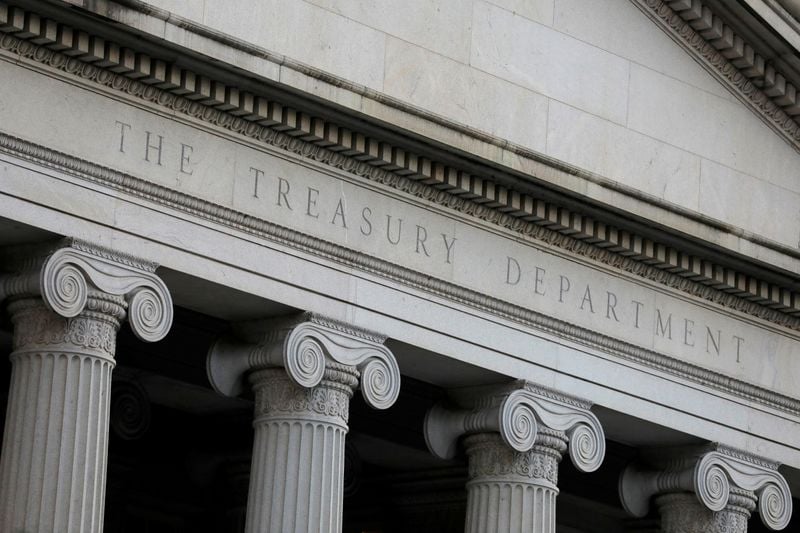 U.S. 10-yr Treasury yields cool below 5% as Fed rate decision approaches