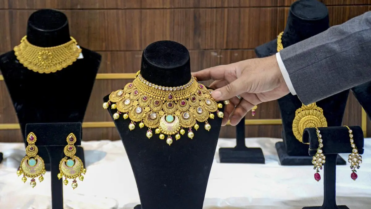 Gem, jewellery export up a tad on rise in gold prices