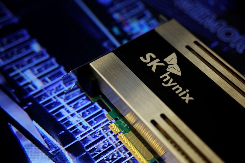 Exclusive-SK Hynix in talks with Intel about deal to make memory chips in US for the first time, sources say