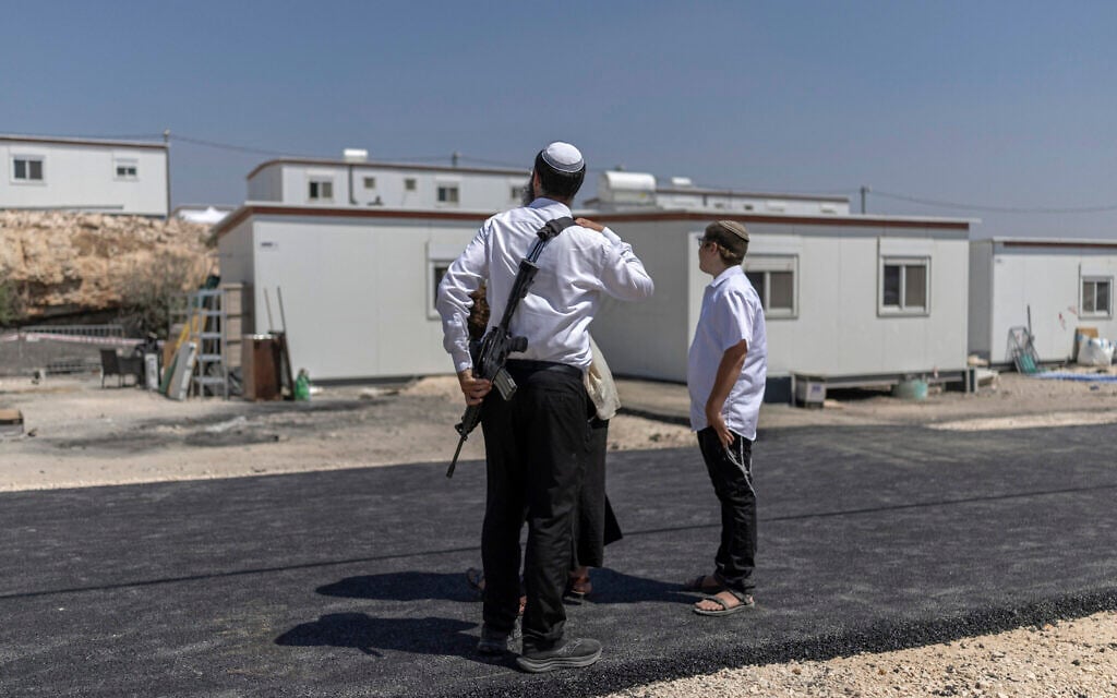 Families move into rebuilt West Bank settlement of Ganim, 21 years after evacuation