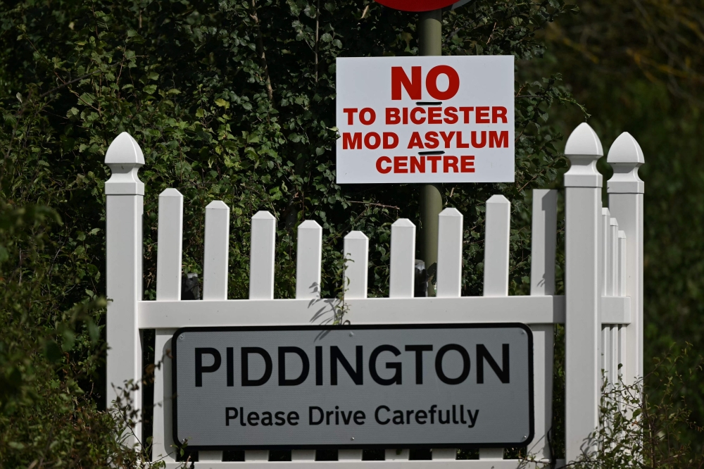 ‘I voted to leave the UK’: Tiny English village ‘secedes’ in protest over asylum centre plan