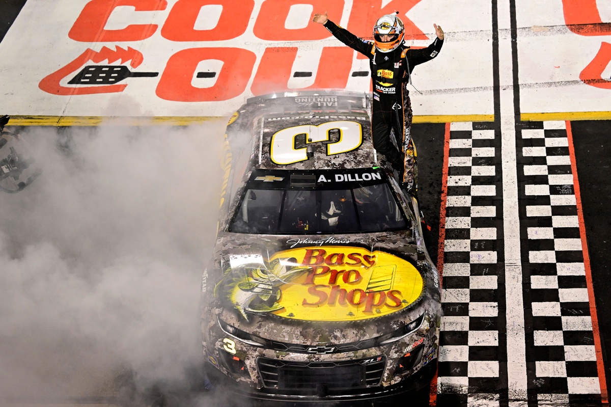 Can Austin Dillon pull off the Richmond Cup win for a third consecutive year?
