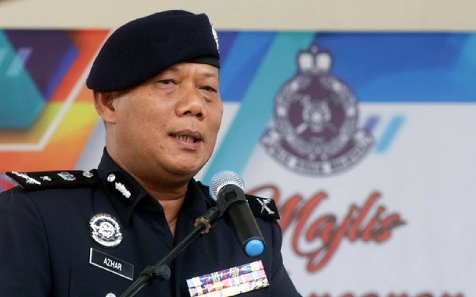 12 nabbed after bomoh syndicate cons victims of RM600,000