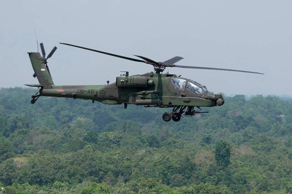2 soldiers dead after military helicopter crashes in Texas, officials say