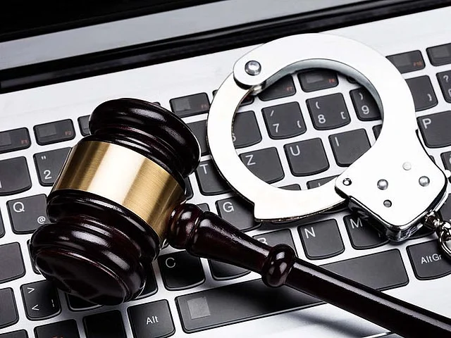 Oman jails Arab woman for social media content violating public morals