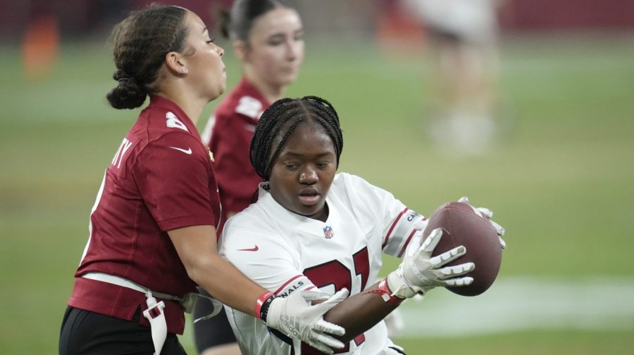 Higher-income families more likely to enroll kids in organized sports: Poll