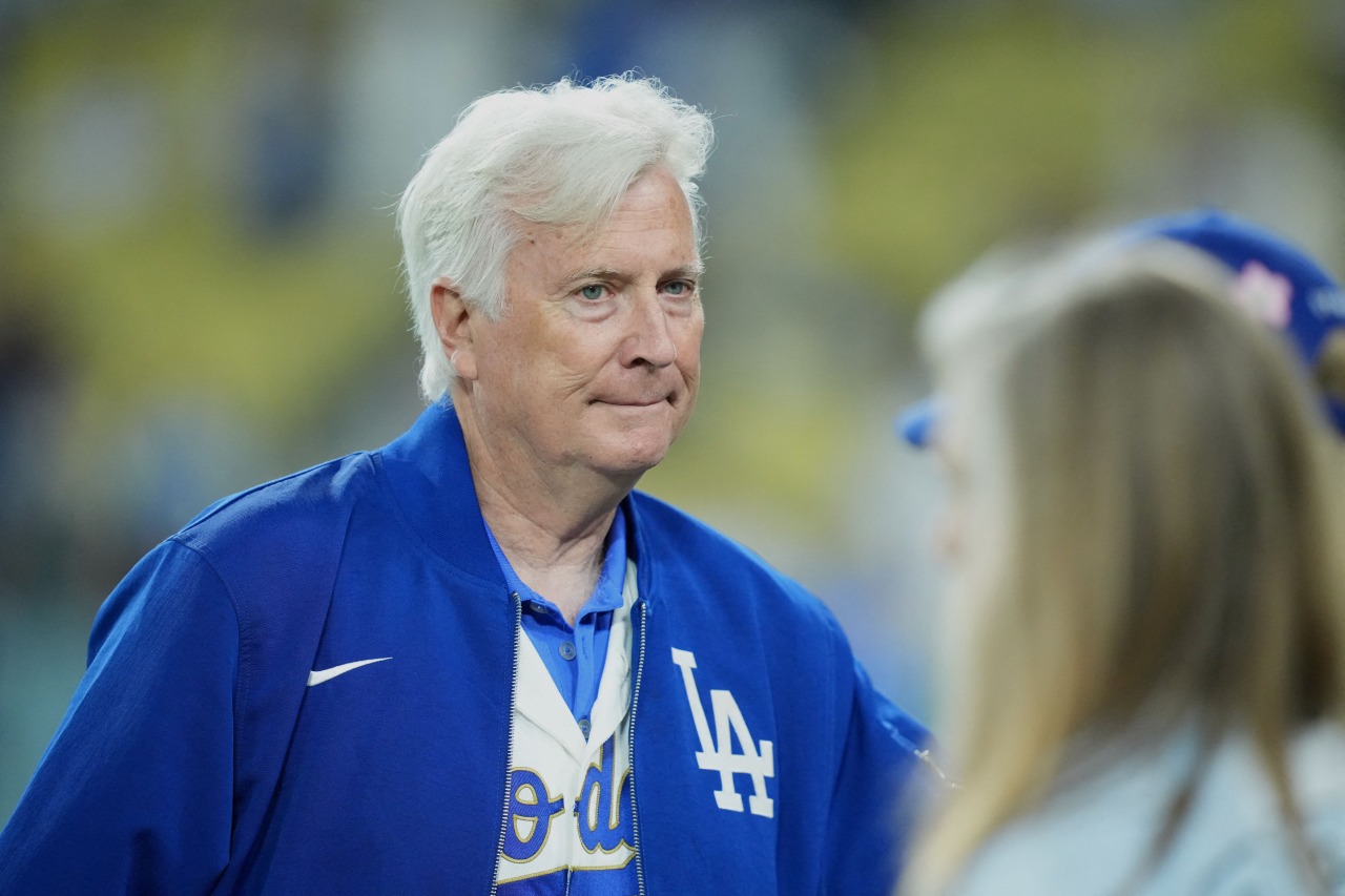 The Lakers’ Owner Needed Cash. Then Came a $12.5 Billion Offer to Buy the Team.