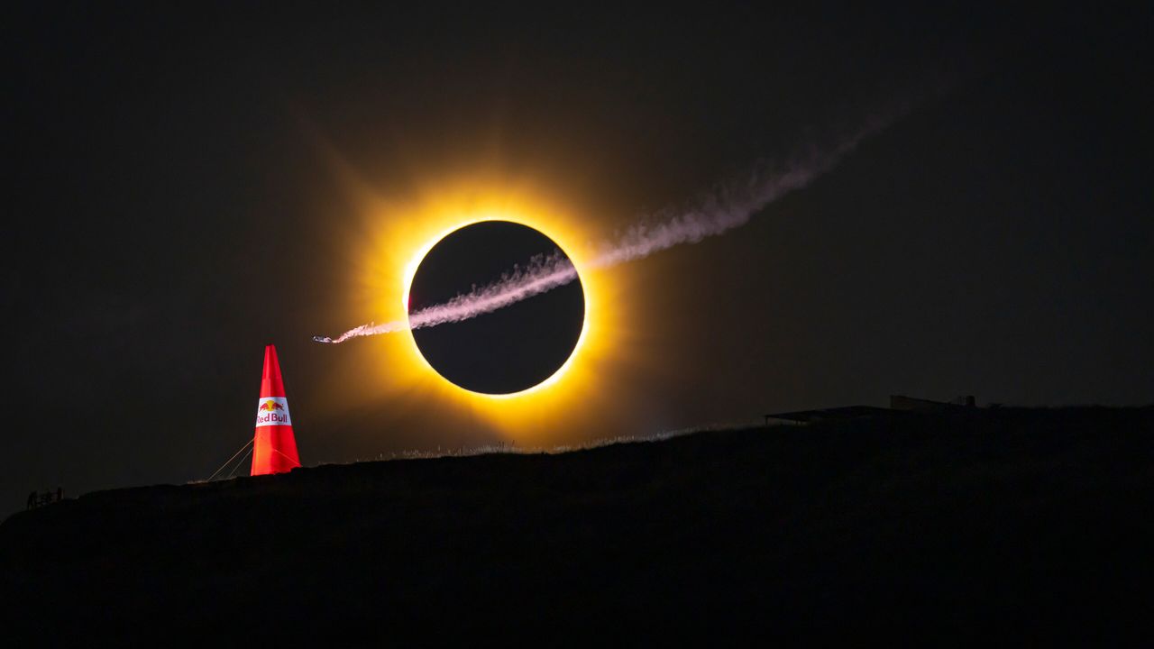 Shot from nearly a mile away with two stacked 600mm lenses, the photographer had just 84 seconds to nail this eclipse shot after nine months of planning