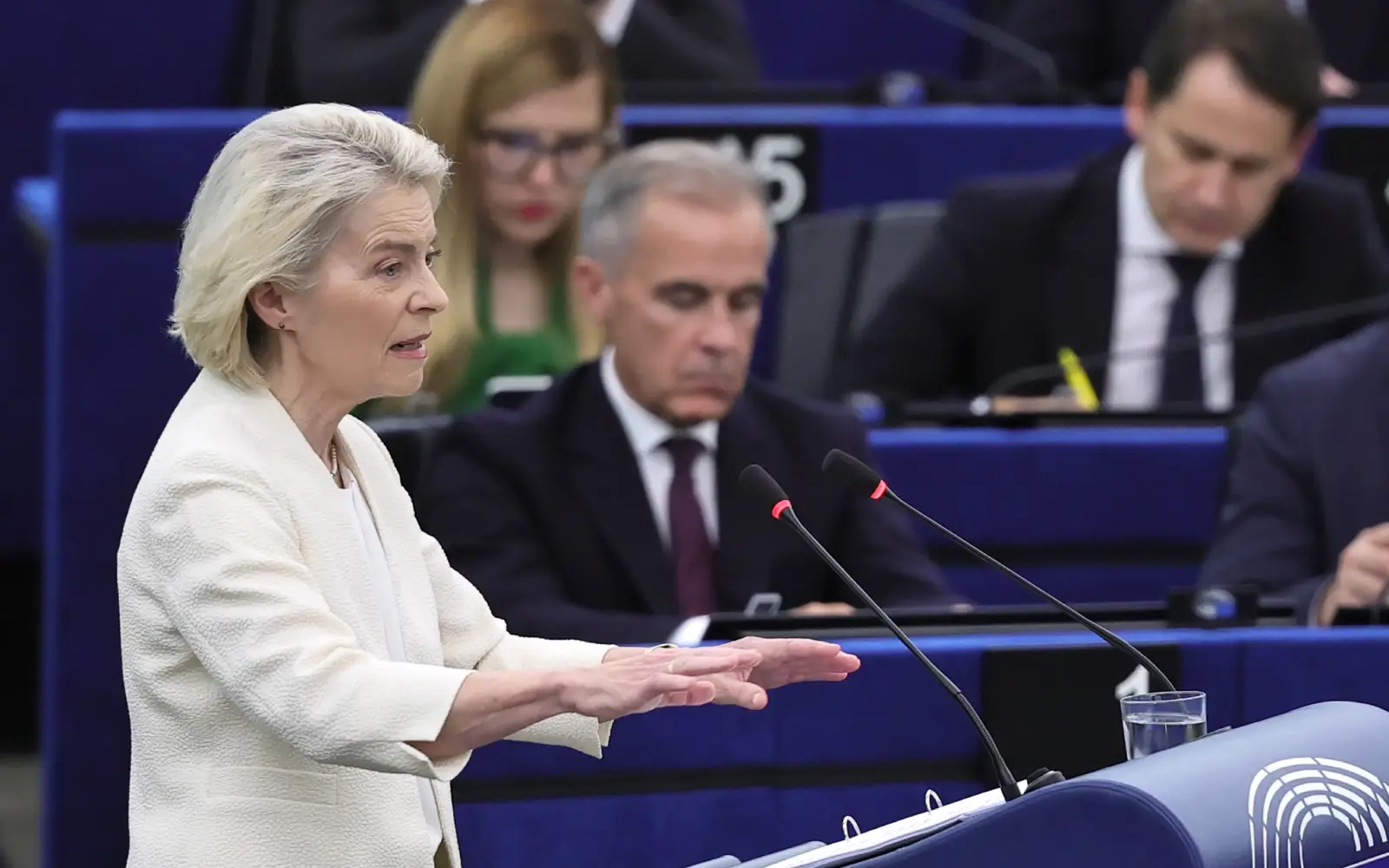 EU chief pitches ‘associate member’ status for Canada