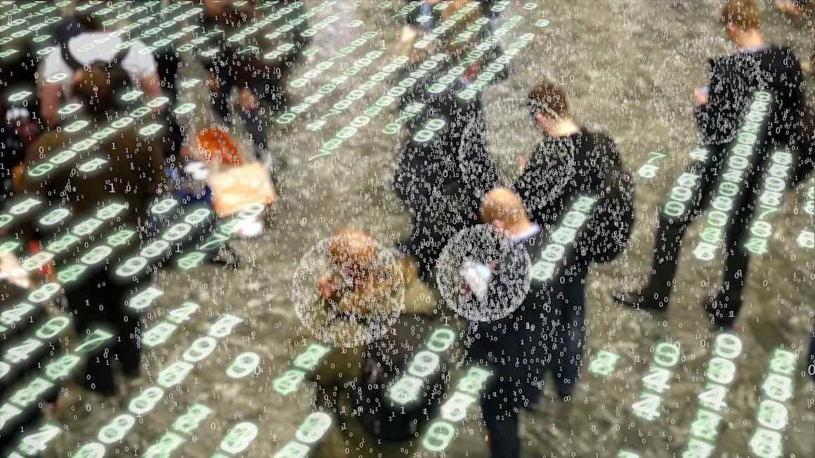 Donald Trump enlists corporate America in fight against cyber crime