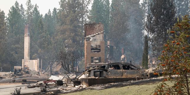 Wildfires ravage neighborhoods in US northwest city of Spokane