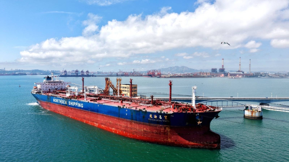 Are global oil stocks big enough to weather another six months of US-Iran war?
