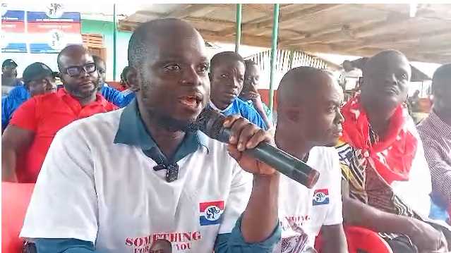 Over 1,800 Ajumako NPP delegates threaten to leave party over delayed constituency elections