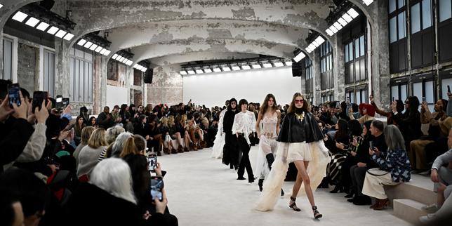 Paris Fashion Week: The challenge of finding venues for runway shows