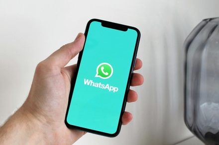 WhatsApp’s new Scam Alert feature will flag scam messages while keeping your chats private