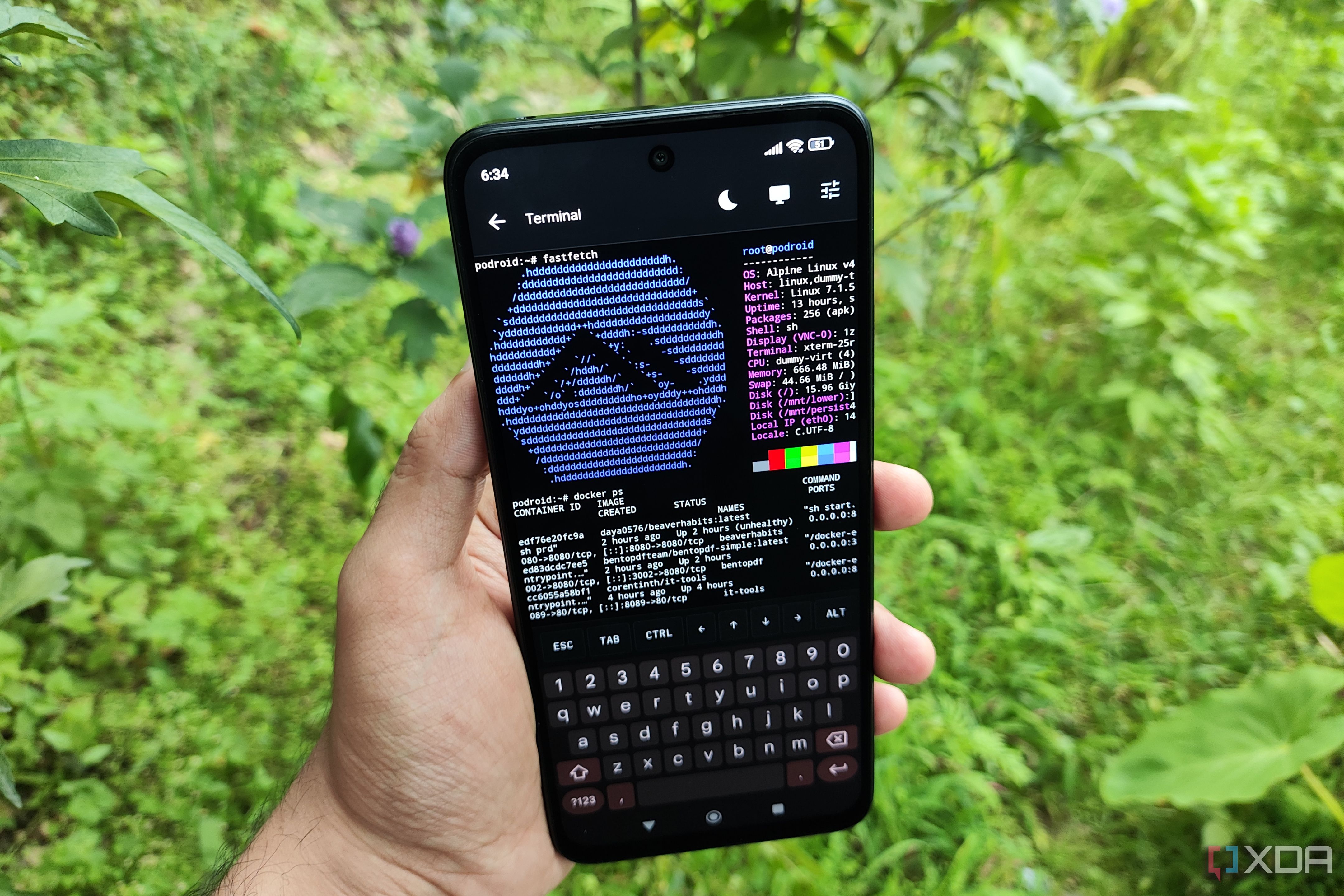I turned my old phone into a portable Docker server, and now I carry my self-hosted apps everywhere I go