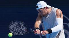 Draper slumps to first-round loss in Cincinnati