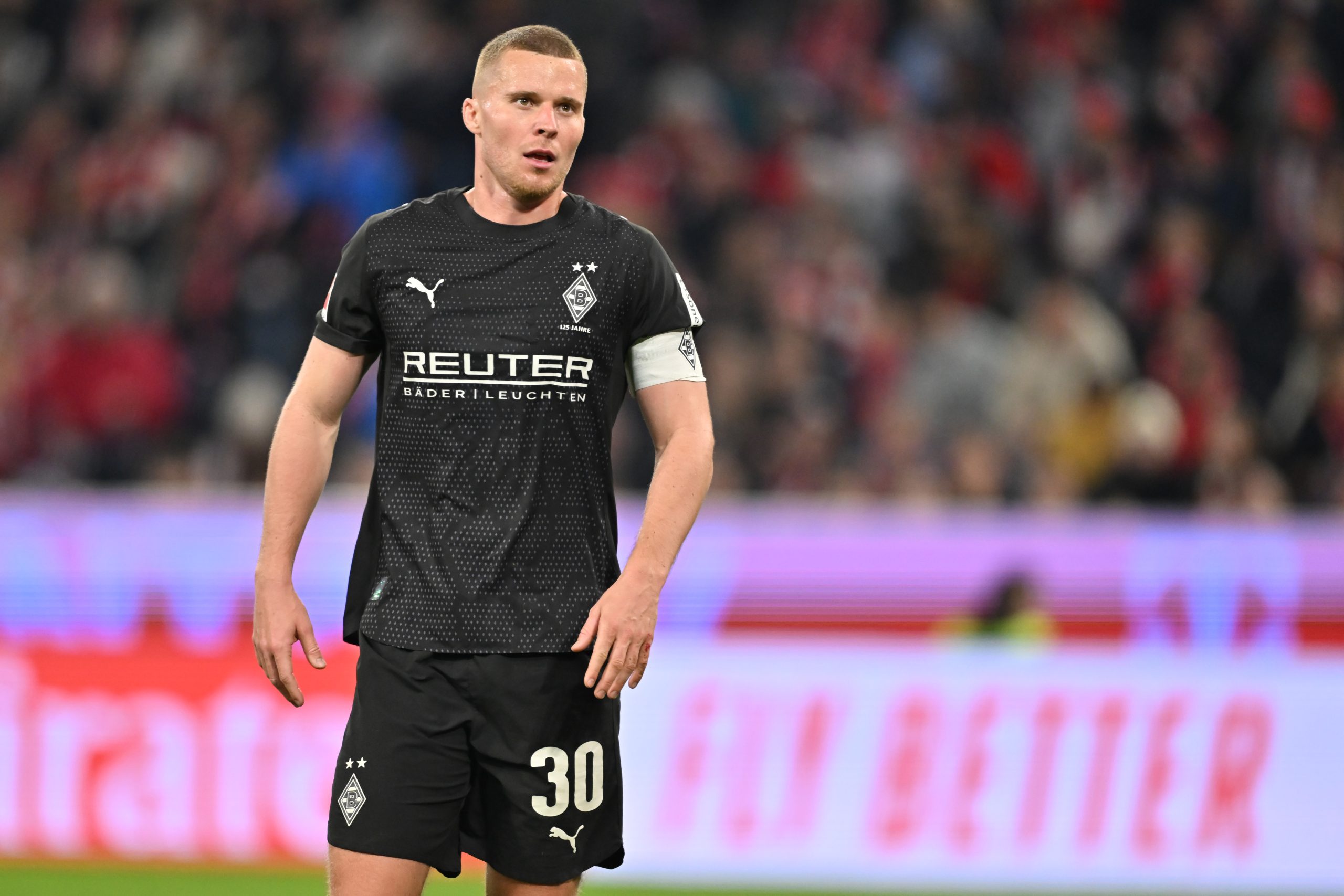 Borussia Mönchengladbach’s Nico Elvedi agrees personal terms with Leeds