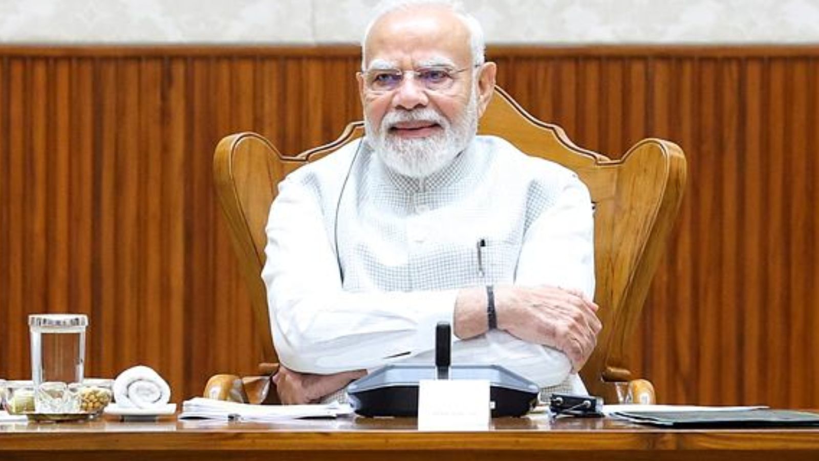 Rahul Gandhi, Mallikarjun Kharge wish PM Modi on 76th birthday