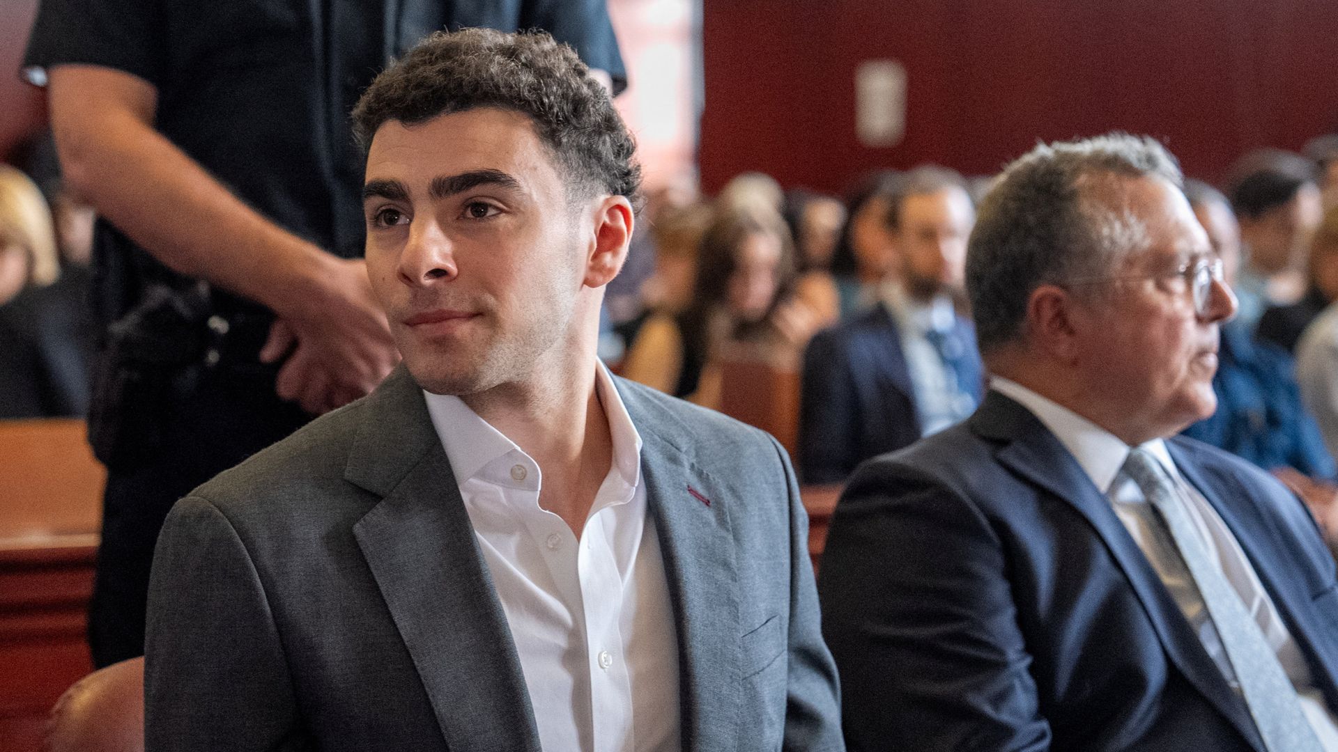 Luigi Mangione 'expected to plead guilty' over killing of healthcare boss
