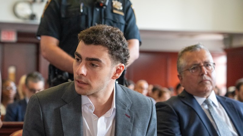 Luigi Mangione is tipped to plead guilty to stalking. What does that mean for his murder trial?